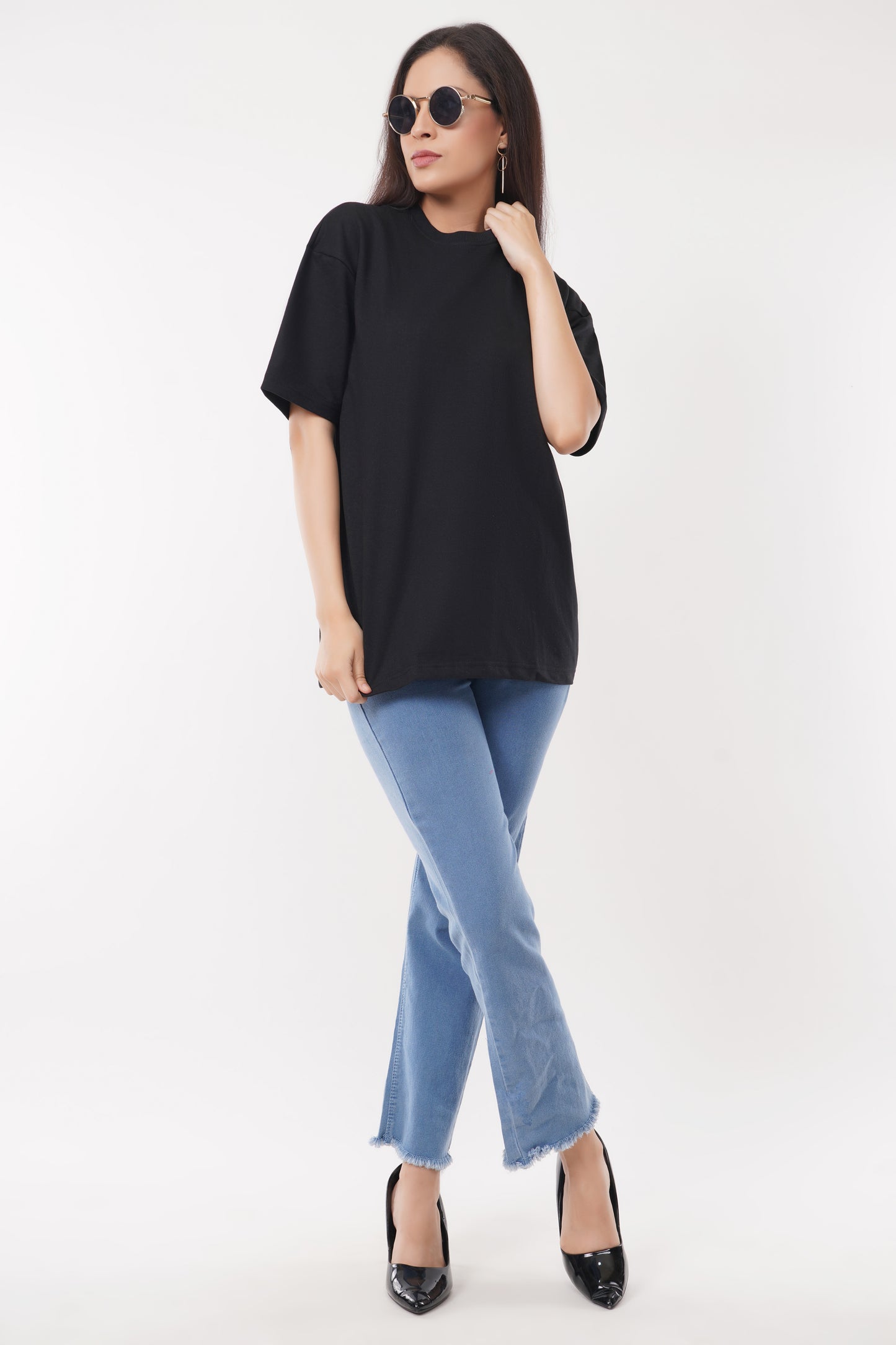 Trendy Black T-Shirt for Women – Effortless Style